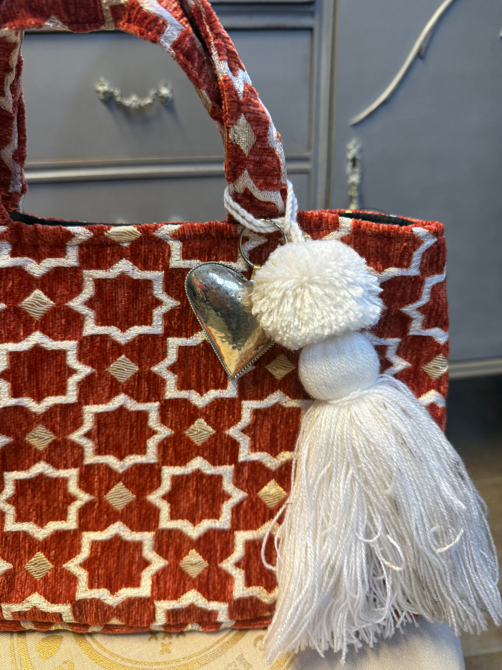 Bolso de mano en terciopelo