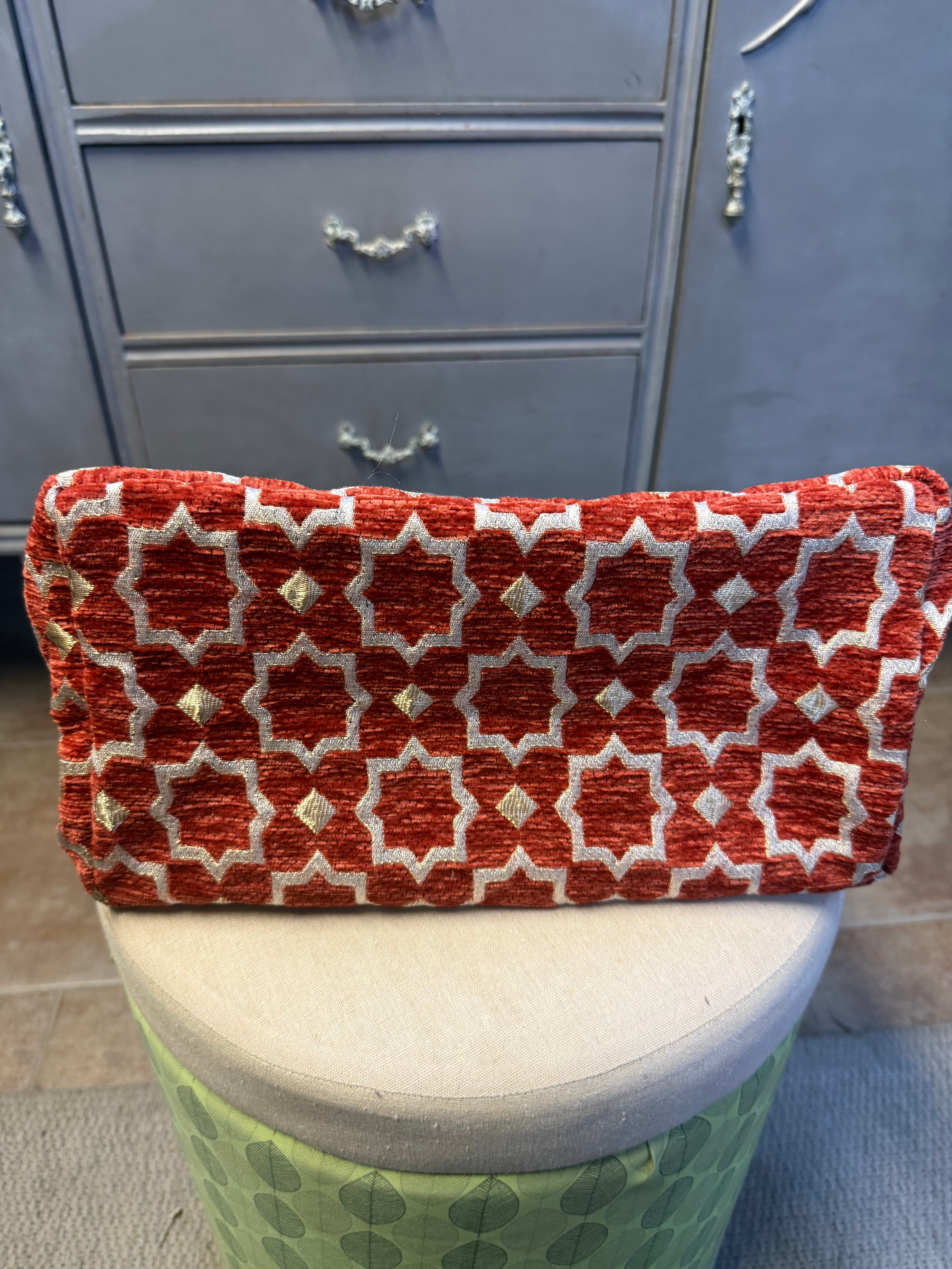 Bolso de mano en terciopelo